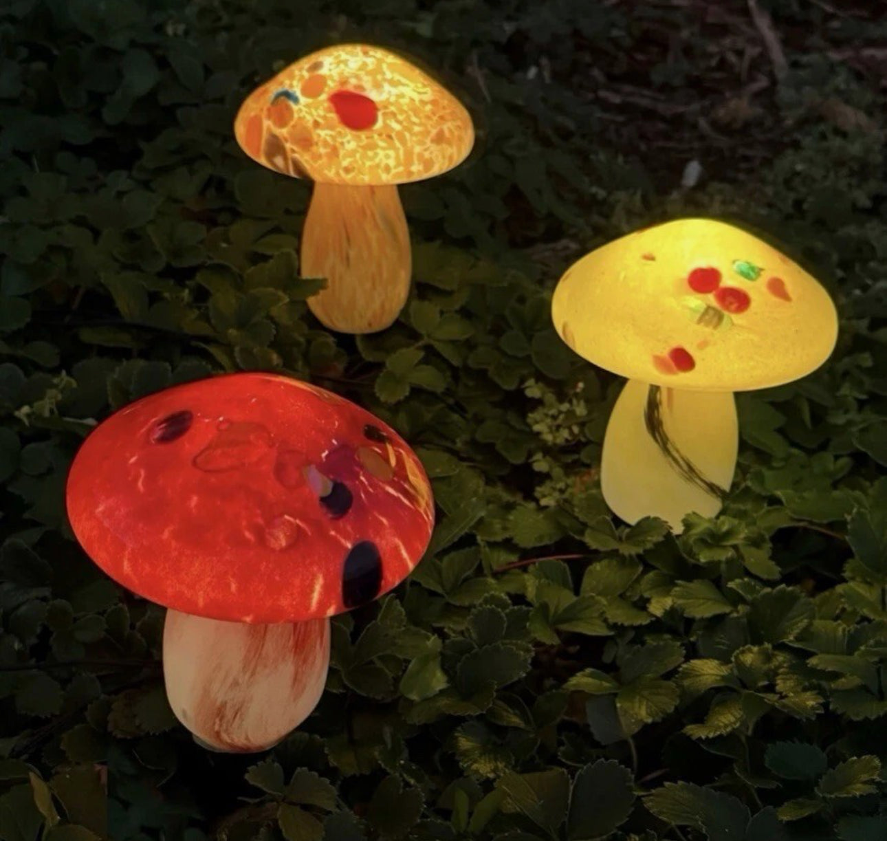 Infinity X1 Solar Glass Mushroom Landscape Accent Light, Set of 3 Pack
