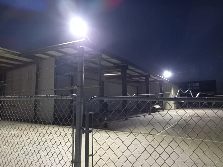 8500W Commercial Solar Power LED Parking Lot / Street/ Arena Light 160000 Lumen - (Black)