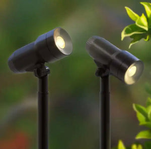 Energizer Smart Focus LED 100-Lumen Solar Spotlight 2 Pack