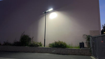 10,000W Commercial Solar street light All In One 6500K-Self Cleaning - Outdoor Solar Outlet