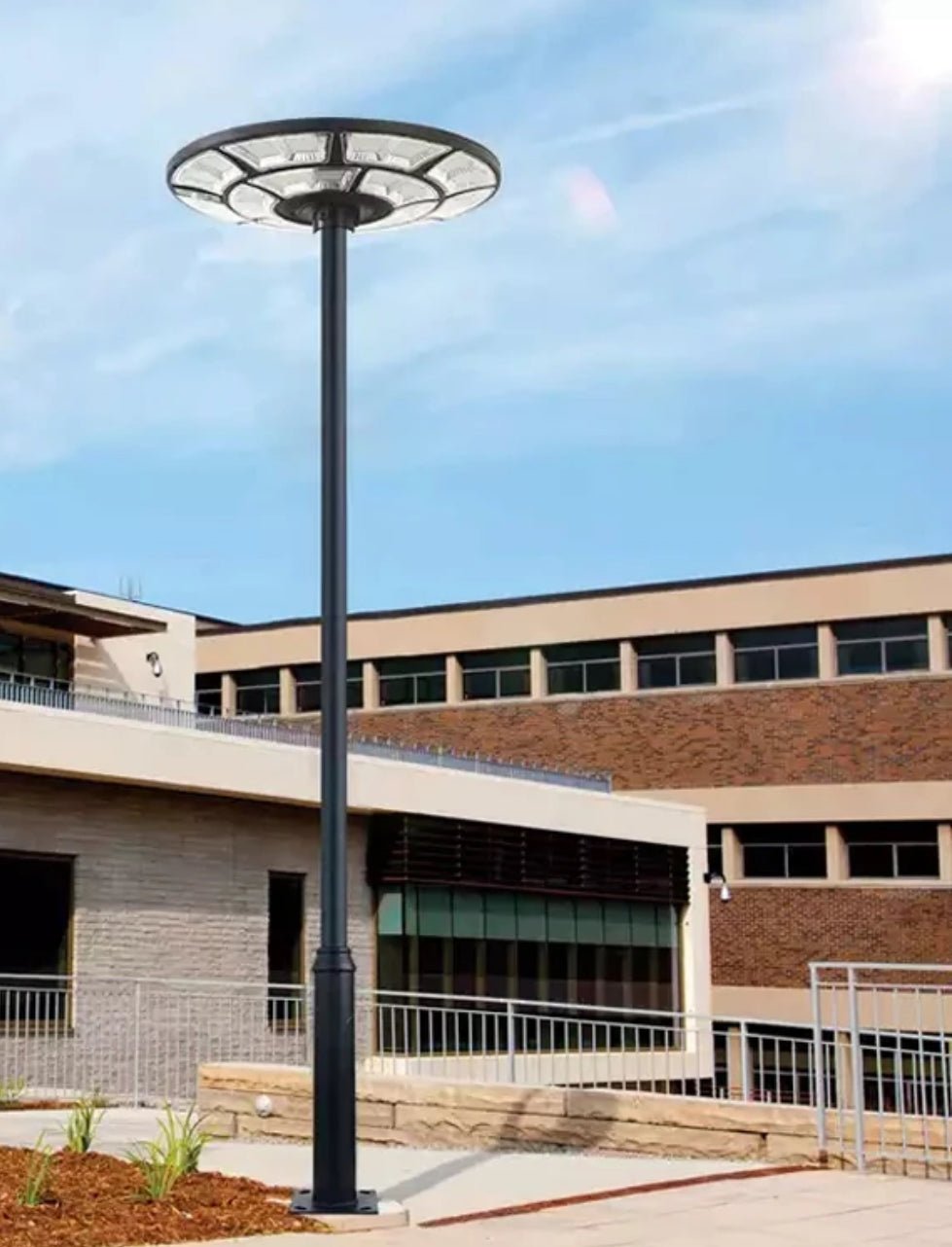 4500W Solar Outdoor Light Round 360° Wide Angle UFO Garden Pole And Wall Street Lights with Remote - Outdoor Solar Outlet
