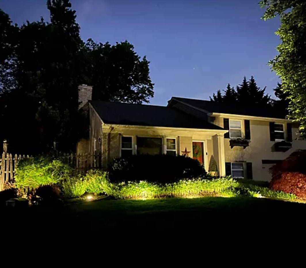 Energizer 10-pc Solar Disc Lights Multi-Direction 20 Lumen - Outdoor Solar Outlet