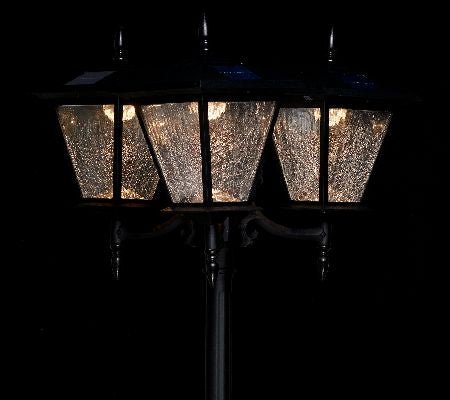 Energizer 2 Heads Solar Post Lamp With Planter - Outdoor Solar Outlet
