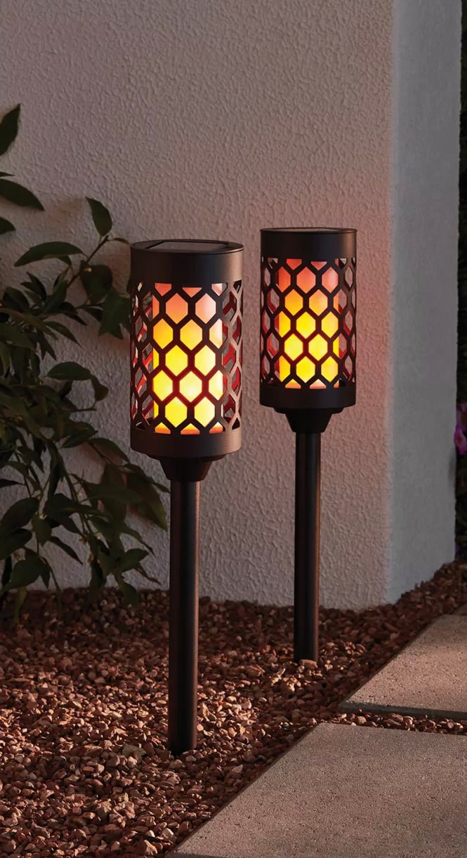 High End 20 lumen Solar Pathway Torch Light Die-cast Aluminum and Glass (2-Pack) - Outdoor Solar Outlet