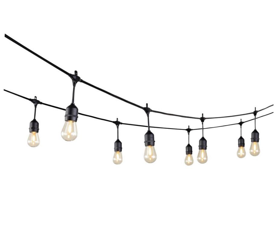 SmartYard 24 Ft. Waterproof LED String Light, 12 bulbs Plug-In - Outdoor Solar Outlet